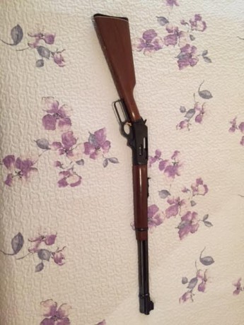 Vendo rifle Marlin calibre 3030, esta en perfecto estado y prácticamente nuevo, el arma esta en Barcelona 00