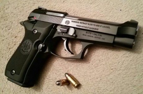   Hola Chic@s!

Pongo en venta mi Beretta 81FS IMPECABLE del 7.65mm/.32ACP, guiada "F", en Madrid. 00