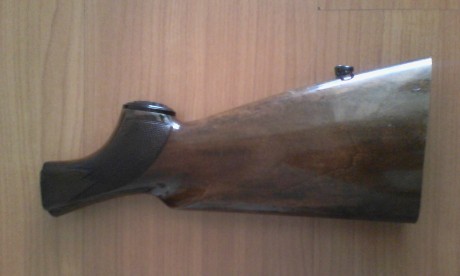 Vendo culata semiautomática beretta 300,301,302... Original muy buen estado,precio a convenir .
Dejarme 02