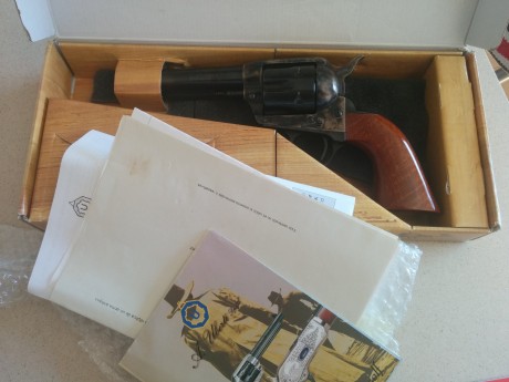 Pues eso, que con los cambios en la nueva ley de armas amenazando y ante la duda de que pueda tener que 21