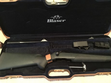 Cambio Blaser R-8 Profesional C/ 7mm RM ( Magnaport) "IMPECABLE"por otro igual en C/ 8X68 S 00