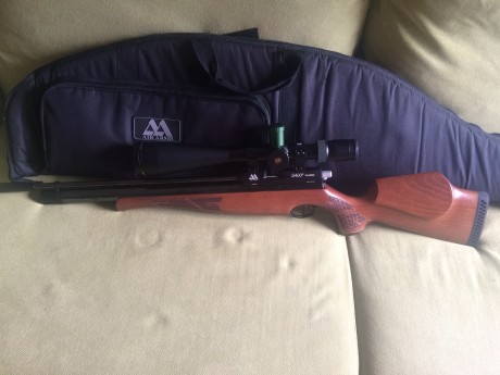 Buenas tardes,

Pongo a la venta carabina Air Arms (16j) + visor Nikko Stirling Diamond 10-50x60 MD con 00