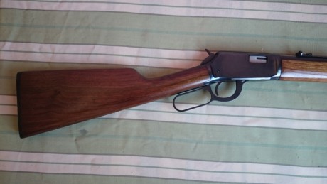 VENDO CARABINA Winchester 1894-cal 22 . . . perfecto estado, apenas se ha usado. . . impecable, regalo 02