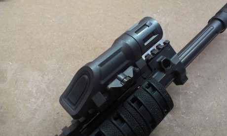 Se VENDE este magnífico carril picatinny a 45º para la instalación de visores, láseres o linternas en 11