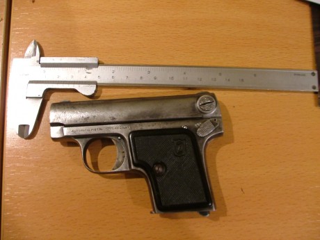 Alguien tiene idea sobre esta pistola?
Lo único que se sabe es el calibre, 6,35, y lo que viene marcado: 00