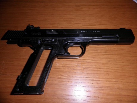 Buenas!

Tengo una Smith&Wesson modelo 41 que quiere cambiar de aires. Las otras dos que me quedan 01