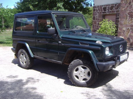  Mercedes 019.JPG Hola a todos: vendo la leyenda de los TT del mundo, mi Mercedes G 300 turbo-diesel de 02