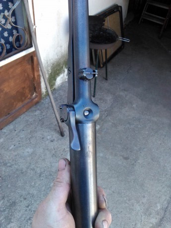 Vendo carabina de aire de los años 20 o 30, calibre 5'5.....totalmente restaurada ...pavonado no original... 11