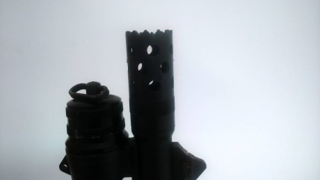 Vendo escopeta Stinger del calibre 12 está guiada en E.

El arma está como nueva, habrá disparado unos 00