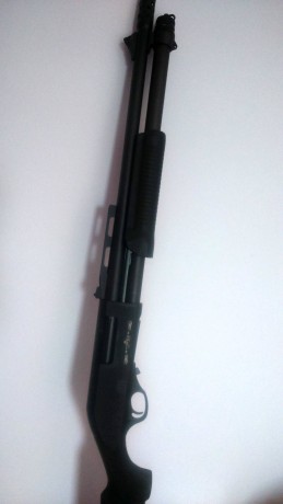 Vendo escopeta Stinger del calibre 12 está guiada en E.

El arma está como nueva, habrá disparado unos 11
