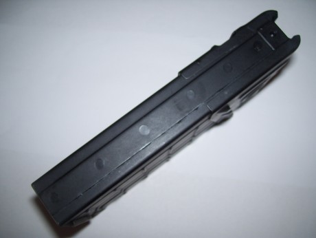  cargador HK G3 , 3.jpg Hola
vendo cargadores para el fusil de asalto Aleman HK G3 en Aluminio , estan 10