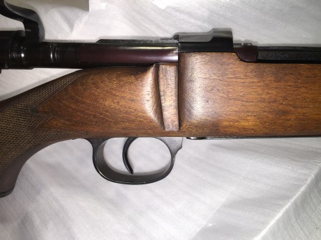 Vendo rifle Sta. Bárbara en calibre 308W mod. A, en excelente estado, nuevo. Madera al aceite. Correa 12