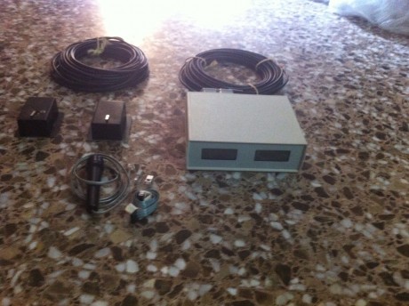 Vendo material para la practica de Fast Draw consistente en

DUAL CONTEST TIMER MODEL T-2000 A  DON FAITH 02
