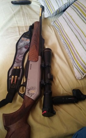 Buenas tardes a todos;

Estoy pensando en adquirir un Browning Long Track Hunter para monterias y a ver 100