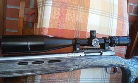 Se vende este visor Night Force Competition 15-55x52 con reticula DDR2.
las torretas corrigen en 1/8 de 01