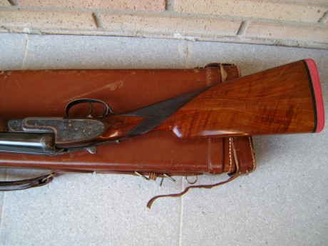 Se vende Pedro Arrizabalaga modelo 122
Expulsora
Pletinas desmontables a mano 
Llaves con mecanismos holland
Grabados 10
