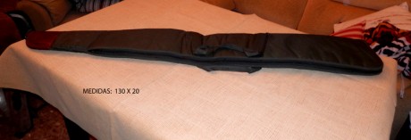Hola, vendo 1 funda para rifle o carabina en buen estado se encuentran en la provincia de Málaga. precio: 11