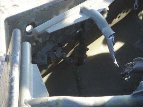 No vamos al porqué, sino a si es posible o no ......
Si tenemos en un cañón de un carro cargado un proyectil 01