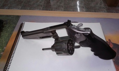 Vendo este gran Revolver de Competición se trata de un Smith&Wesson 627 PERFORMANCE CENTER de 8 Tiros 00