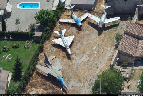  http://www.aviones-en-venta.com.ar/aviones-en-venta.htm  50
