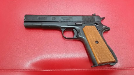 Hola.

Pongo a la venta pistola detonadora (fogueo) Bruni Automatic 9 mm. pak. tipo colt government 1911.

La 00