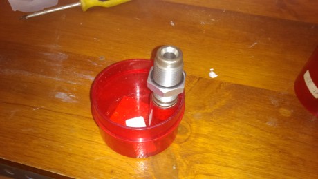 Pongo a la venta un recalibrador de puntas LEE del 38 -357 nuevo sin estrenar precio envio incluido.
Calibre 01