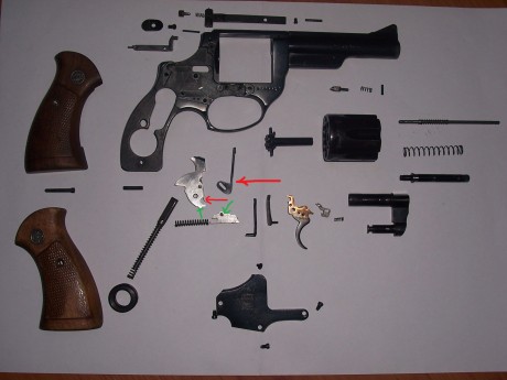 Hola,he abierto este hilo para que todos aquellos que tengais armas Españolas,podais lucirlas aqui con 130
