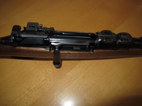 Buenos días a todos,

   VENDIDO   

un amigo vende un Mannlicher Schönauer cal. 7x64 en excelente estado, 01