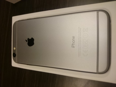 Buenos días armeros!!

Vendo un iPhone 6 de 16GB color gris espacial (Pantalla negra y gris oscuro por 11