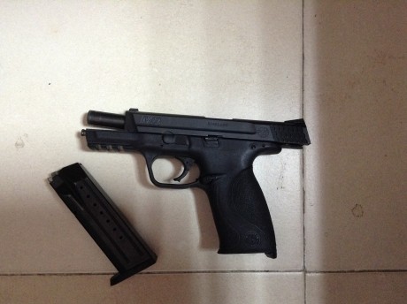 Vendo sw mp 9  pb, dos cargadores,  guiada en F, 350 euros más portes , esta en Sevilla 00