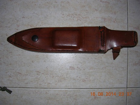 Estos son mis cuchillos fabricados por mi amigo el artesano Angel Corts Terrones, como veis una maravilla 121