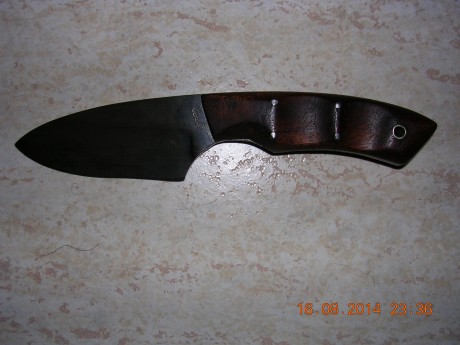 Estos son mis cuchillos fabricados por mi amigo el artesano Angel Corts Terrones, como veis una maravilla 150