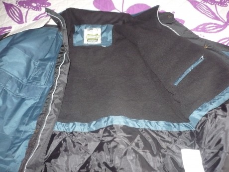 Hola un saludo a todos. Quisiera cambiar un chaquetón de trabajo para invierno por un pantalón camuflaje 00