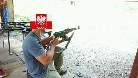 Hola, buenas a todos, os cuento, resulta que me voy un año a vivir a Cracovia , según tengo entendido 92