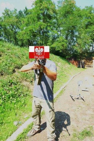 Hola, buenas a todos, os cuento, resulta que me voy un año a vivir a Cracovia , según tengo entendido 142