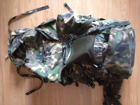 Vaciando trastero 
Mochila ALTUS grande modelos FAS, como nueva.
35€ con envío / 20€ Madrid 
Precio especial 00