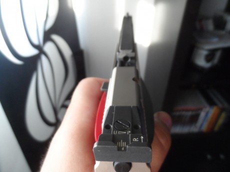 Hola,vendo o cambio hammerli xesse sport en buen estado,tambien cambiaria por arma de 9mm,la pistola se 00