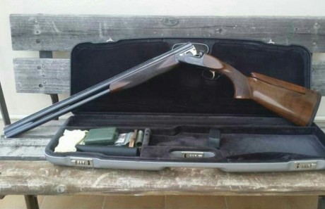 Por no adaptarme a ella y haber tirado siempre con beretta vendo esta perazzi mx8 especial pichon matricula 12
