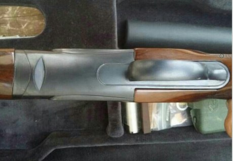 Por no adaptarme a ella y haber tirado siempre con beretta vendo esta perazzi mx8 especial pichon matricula 10