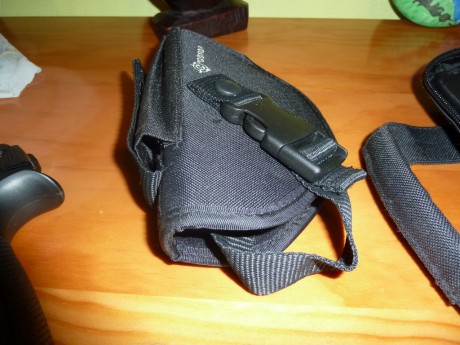 Hola,

Vendo una pistola Crossman C31. Pistola semiautomática de Aire comprimido por bombonas de CO2 de 11
