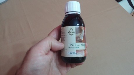 Hola, amigos. Estoy restaurando una escopeta siguiendo siempre los pasos y los consejos dados por los 02