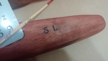 Hola, amigos. Estoy restaurando una escopeta siguiendo siempre los pasos y los consejos dados por los 12