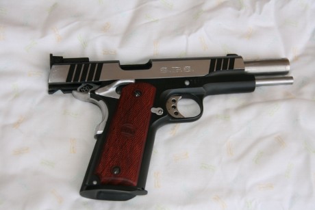 Vendo SPS del 9 parabelum
Cañón pesado
Dos cargadores
Perfecto estado estético y mecánico.

También me 01