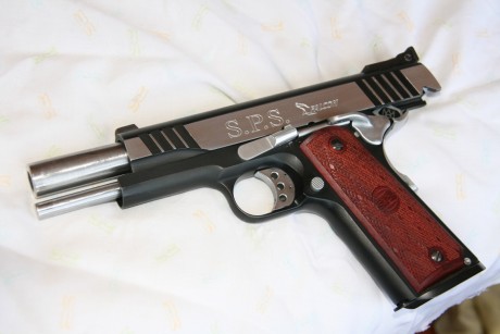 Vendo SPS del 9 parabelum
Cañón pesado
Dos cargadores
Perfecto estado estético y mecánico.

También me 00