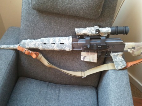 El arma está en Barcelona, y su precio 1.150 euros.
Alguien podria decir, ¿que garantias tengo? o ¿porque 10