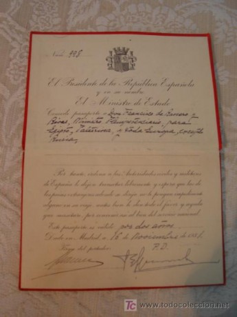 Hola, esta es parte de mi colección de pasaportes, puestos por años de expedición del pasaporte que se 72