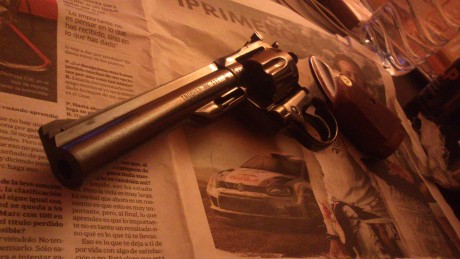 Buenas noches compañeros;

Me ha surgido la oportunidad de comprar un revolver Colt Trooper Mark III .357 50
