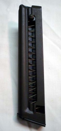Como dice el título busco cargador de adler ap74 cal. 22lr  a ver si hay suerte. Un saludo. 60