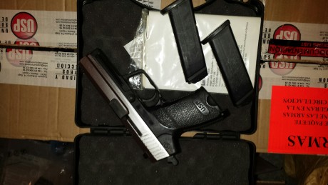 Buenas, vendo mi HK USP modelo Inox. con la corredera cromada.
Está en muy buen estado de conservación.
No 90