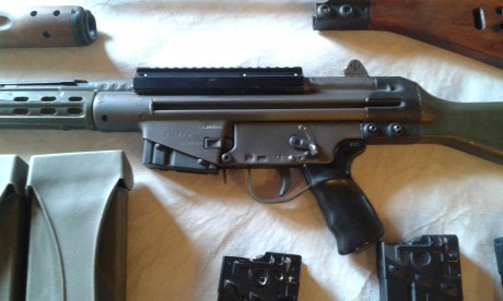 Buenas a todos. Vendo una parte de mi porque estoy picao con otro proyecto de compra de armas y necesito 01